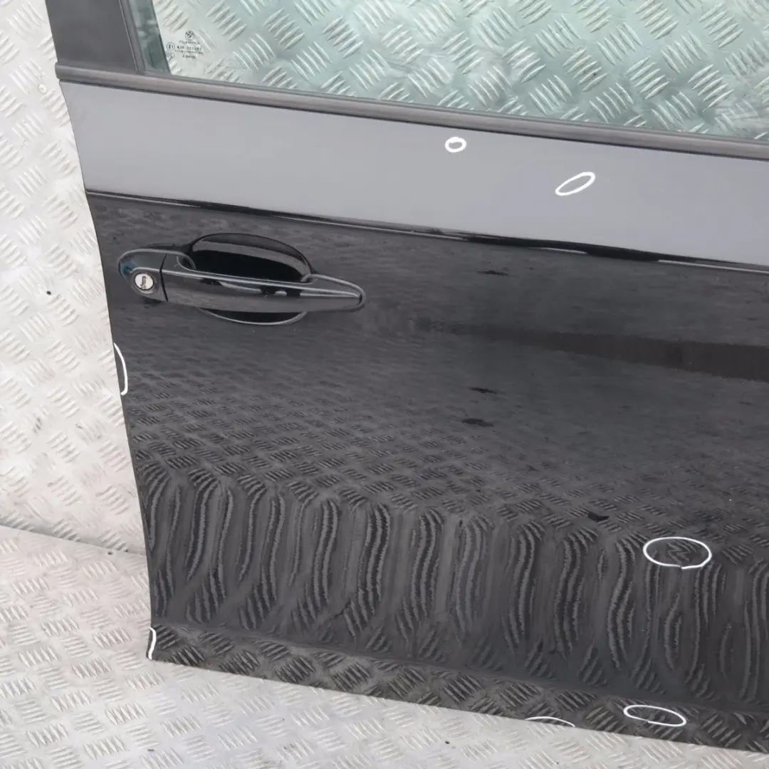 Door Front Right O/S BLACK SCHWARZ 2 - 668 to BMW 1 SERIES 11 E87 E87N LCI with Part number 41517191012 BMW 1 SERIES 11 E87 E87N LCI Door Front Right O/S BLACK SCHWARZ 2 - 668 - SKU 7191012-SCH11 - Part number 41517191012