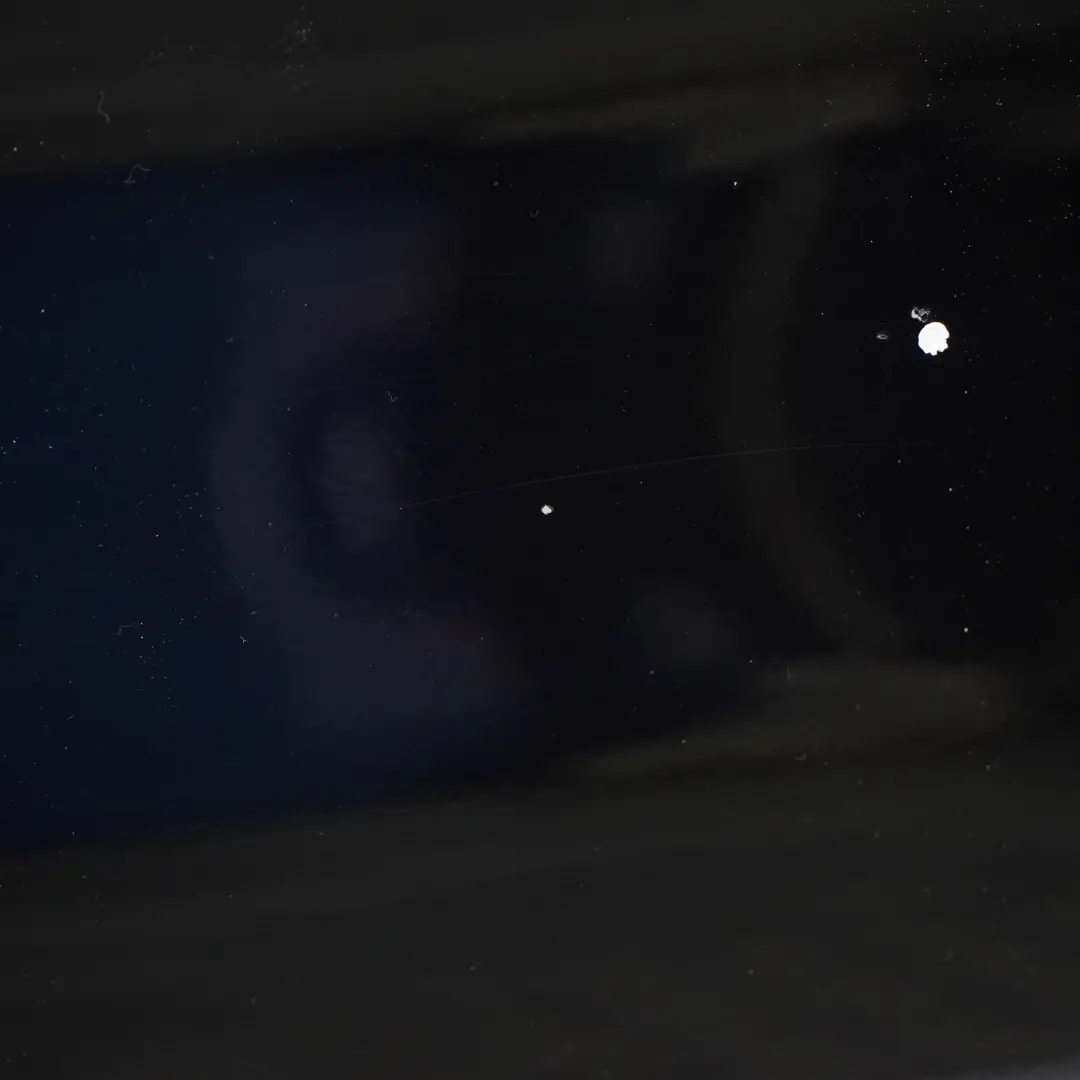 Tür Vorne Rechts Schwarz 2 - 668 für BMW E87 mit Teilenummer 7191012 BMW E87 Tür Vorne Rechts Schwarz 2 - 668 - SKU 7191012-SCH5 - Teilenummer 7191012