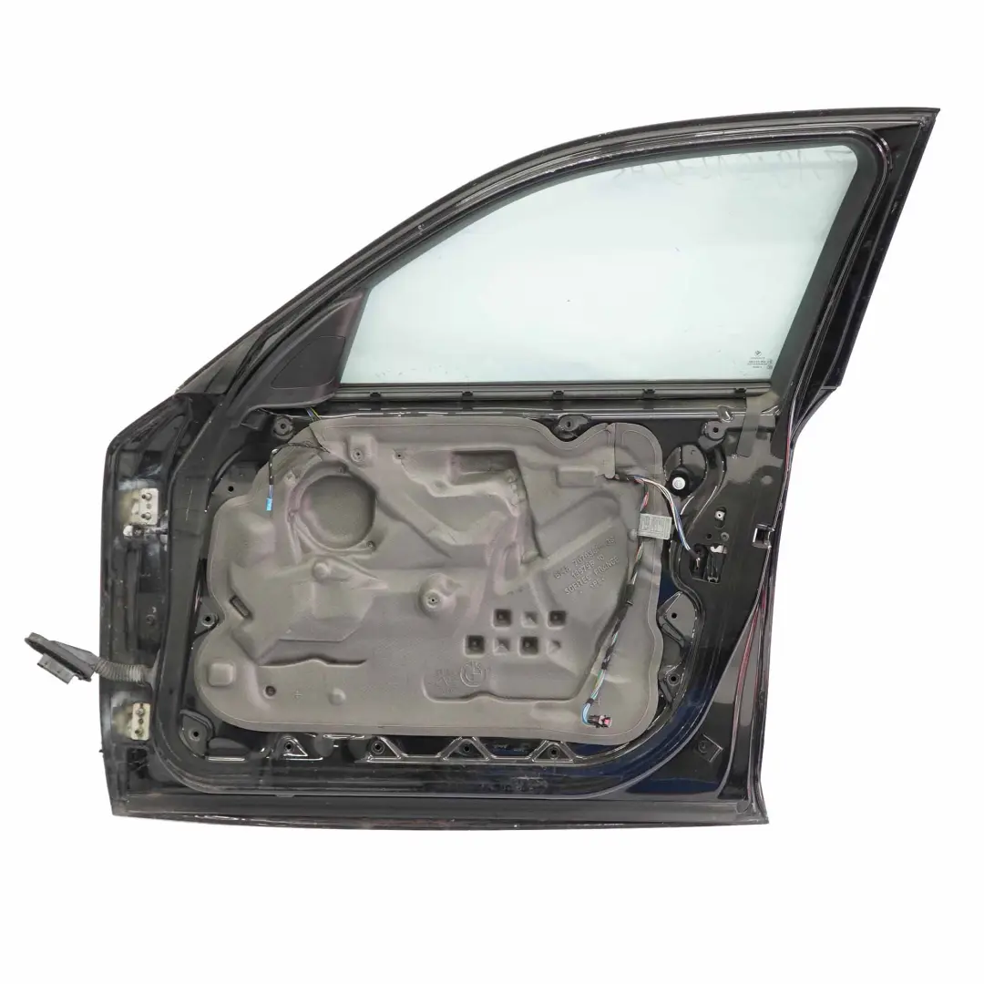 Door Front Right O/S Schwarz 2 Black - 668 to BMW E87 with Part number 7191012 BMW E87 Door Front Right O/S Schwarz 2 Black - 668 - SKU 7191012-SCH5 - Part number 7191012