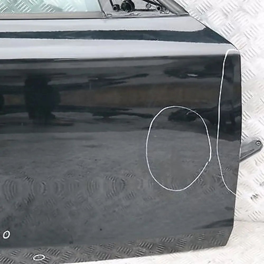 Droit Noir pour BMW E87 LCI Porte avant à propos du numéro de pièce 41517191012 BMW E87 LCI Porte avant Droit Noir - SKU 7191012-SCH8 - Numéro de pièce 41517191012