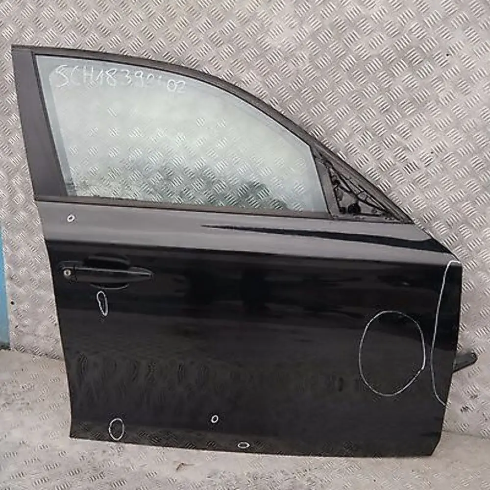 BMW 1 E87 drzwi prawe przednie schwarz II 668 - SKU 7191012-SCH8 - Numer Części 41517191012