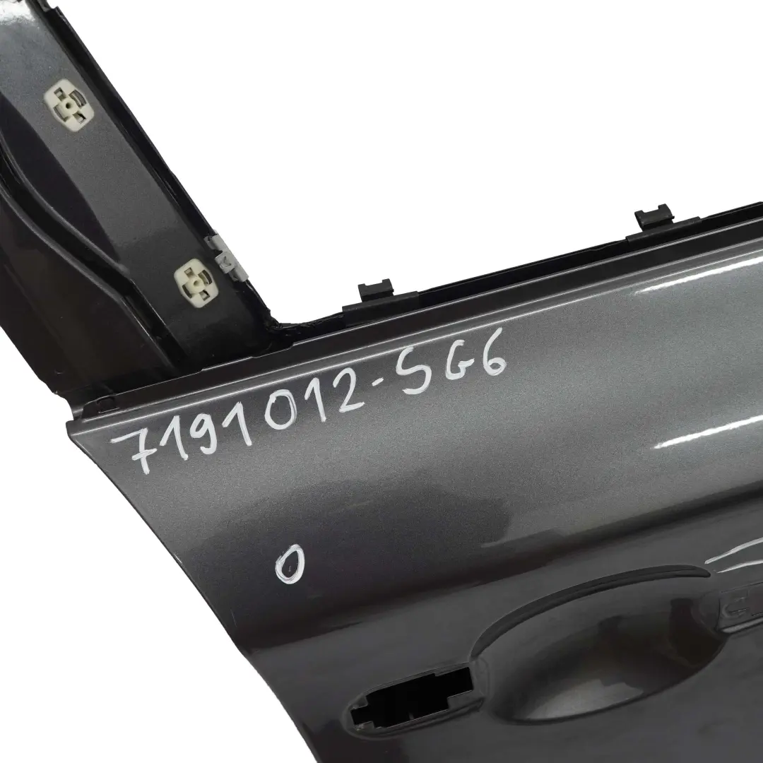 Droite Sparkling Graphit Metallique - A22 pour BMW E87 Porte avant à propos du numéro de pièce 7191012 BMW E87 Porte avant Droite Sparkling Graphit Metallique - A22 - SKU 7191012-SG6 - Numéro de pièce 7191012