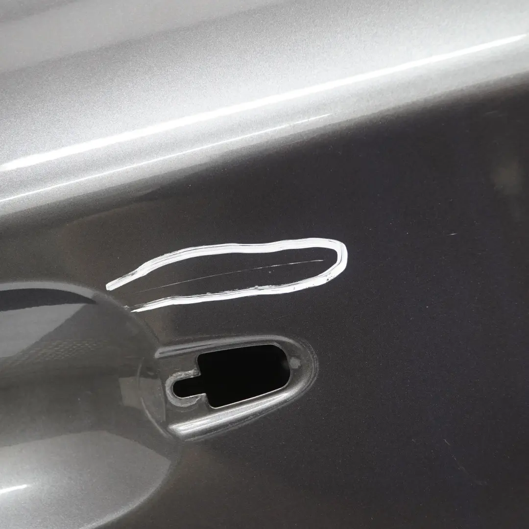 Puerta Delantera Derecha Grafito Brillante Metalizado - A22 para BMW E87 con número de pieza 7191012 BMW E87 Puerta Delantera Derecha Grafito Brillante Metalizado - A22 - SKU 7191012-SG6 - Número de pieza 7191012