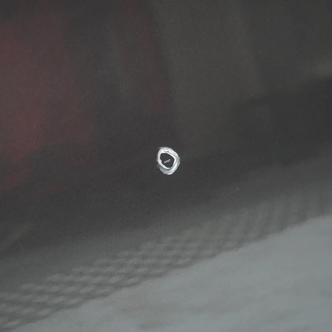 Puerta Delantera Derecha Grafito Brillante Metalizado - A22 para BMW E87 con número de pieza 7191012 BMW E87 Puerta Delantera Derecha Grafito Brillante Metalizado - A22 - SKU 7191012-SG6 - Número de pieza 7191012