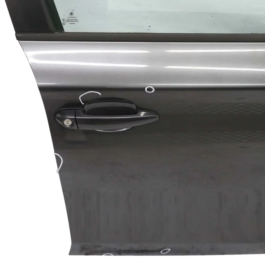 Drzwi prawy przód sparkling graphite do BMW E87 o numerze 7191012 BMW E87 Drzwi prawy przód sparkling graphite - SKU 7191012-SG8 - Numer Części 7191012
