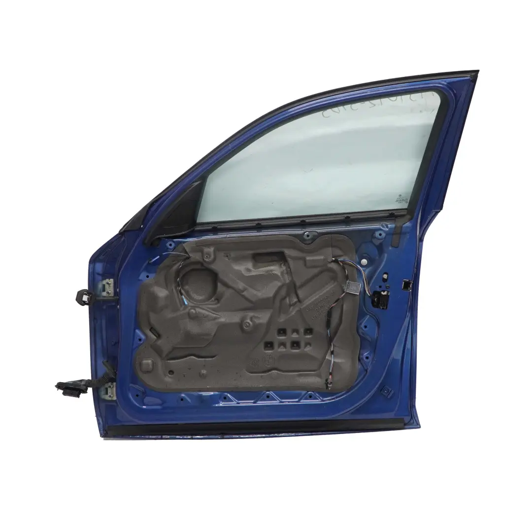 Drzwi Prawe Przednie Sydney Blau A19 do BMW E87 o numerze 7191012 BMW E87 Drzwi Prawe Przednie Sydney Blau A19 - SKU 7191012-SYD3 - Numer Części 7191012