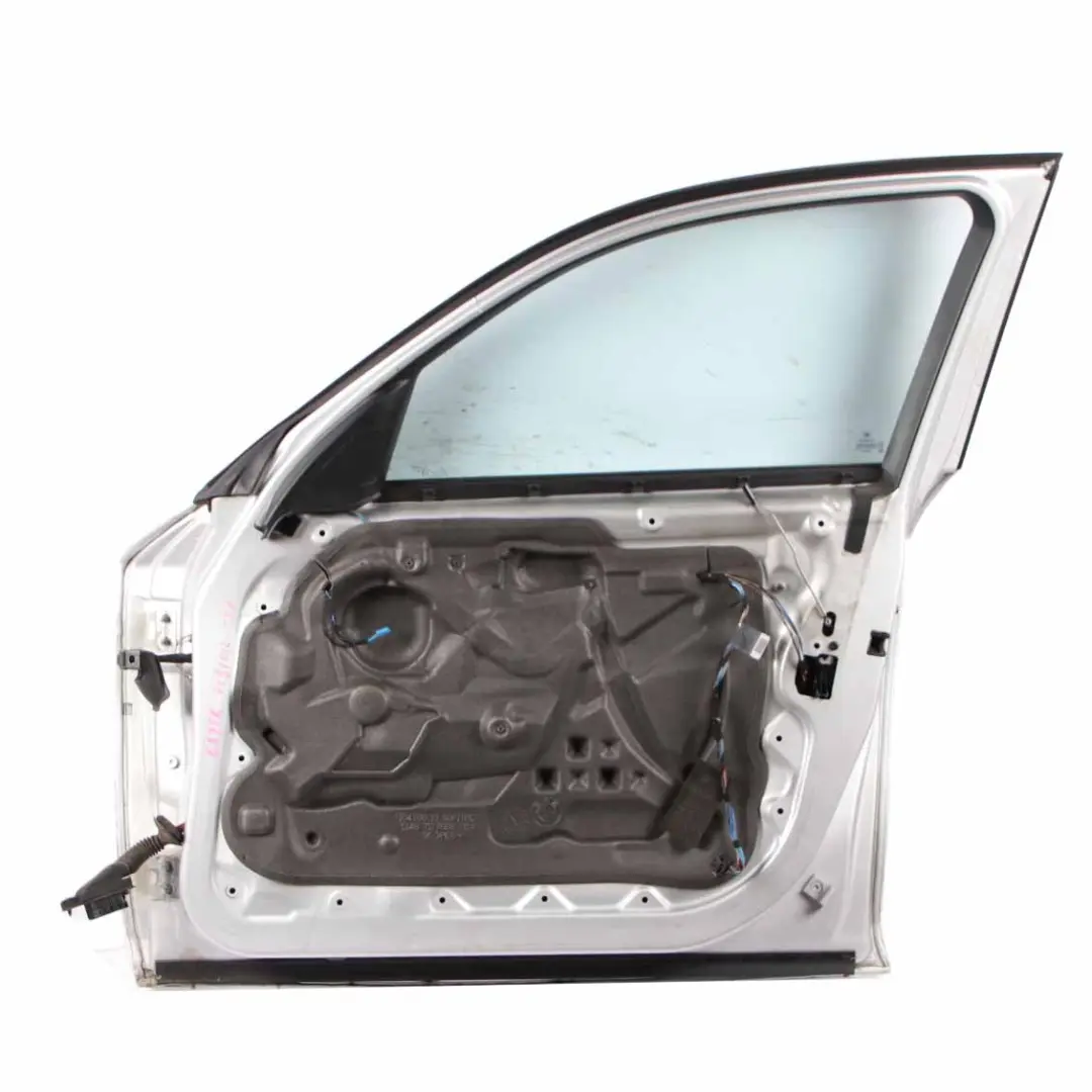 Door Front Right O/S Titansilber Silber Silver Metalic - 354 to BMW 1 Series E87 1 with Part number 7191012 BMW 1 Series E87 1 Door Front Right O/S Titansilber Silber Silver Metalic - 354 - SKU 7191012-TS1 - Part number 7191012