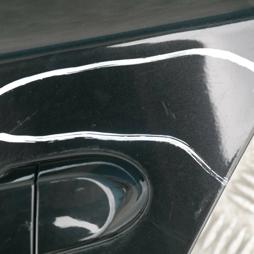 Puerta Trasera Izquierda Negro Zafiro Metálico - 475 para BMW E87 E87N con número de pieza 7191017 BMW E87 E87N Puerta Trasera Izquierda Negro Zafiro Metálico - 475 - SKU 7191017-BS1 - Número de pieza 7191017