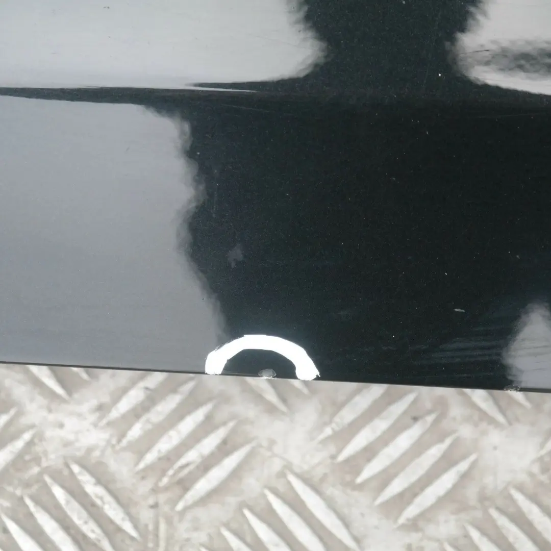 Cote Conducteur Porte Arriere Gauche Noir Saphir Metallique pour BMW E87 LCI à propos du numéro de pièce 7191017 BMW E87 LCI Cote Conducteur Porte Arriere Gauche Noir Saphir Metallique - SKU 7191017-BS1 - Numéro de pièce 7191017