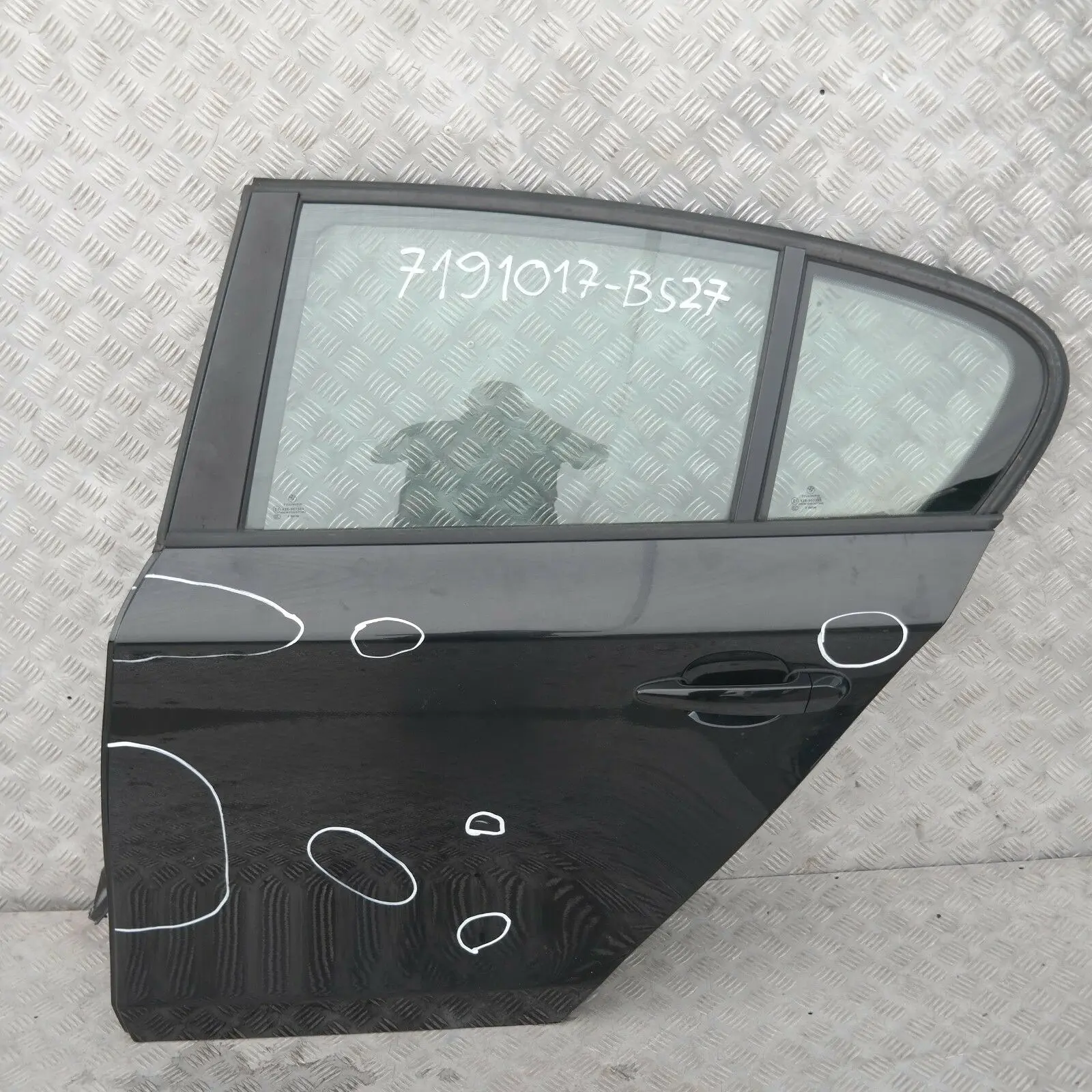 BMW 27 E87 E87N Puerta Trasera Izquierda Negro Zafiro Metalizado - 475