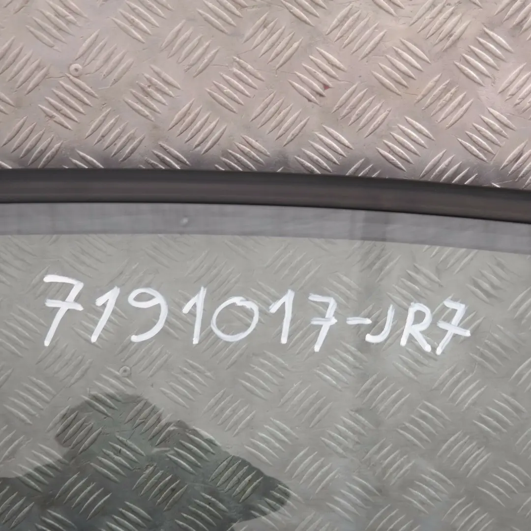BMW 1 er 7 E87 LCI Fahrerseite Tür hinten links Japanrot Japan Rot 438 - SKU 7191017-JR7 - Teilenummer 7191017