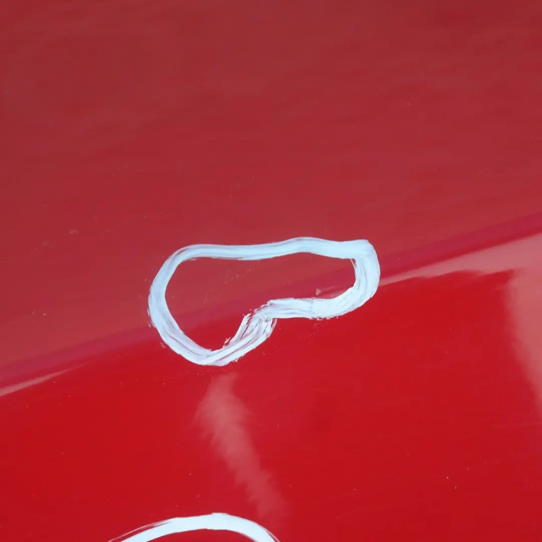 Porta posteriore sinistra Japanrot Rosso Giappone - 438 per BMW E87 con numero di parte 7191017 BMW E87 Porta posteriore sinistra Japanrot Rosso Giappone - 438 - SKU 7191017-JR7 - Numero di parte 7191017