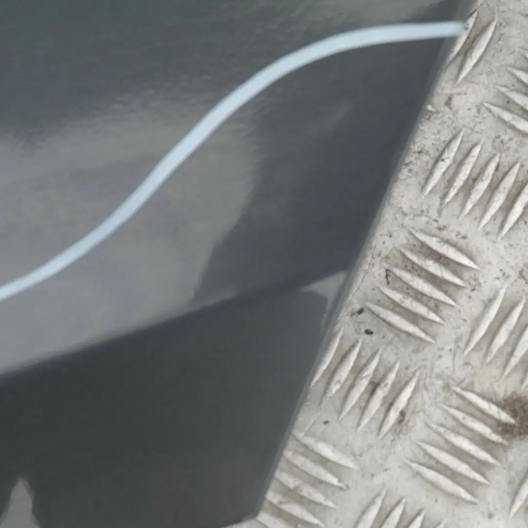 Conducteur Porte Arriere Gauche Mousseux Graphite Metallique pour BMW E87 LCI à propos du numéro de pièce 7191017 BMW E87 LCI Conducteur Porte Arriere Gauche Mousseux Graphite Metallique - SKU 7191017-SG14 - Numéro de pièce 7191017