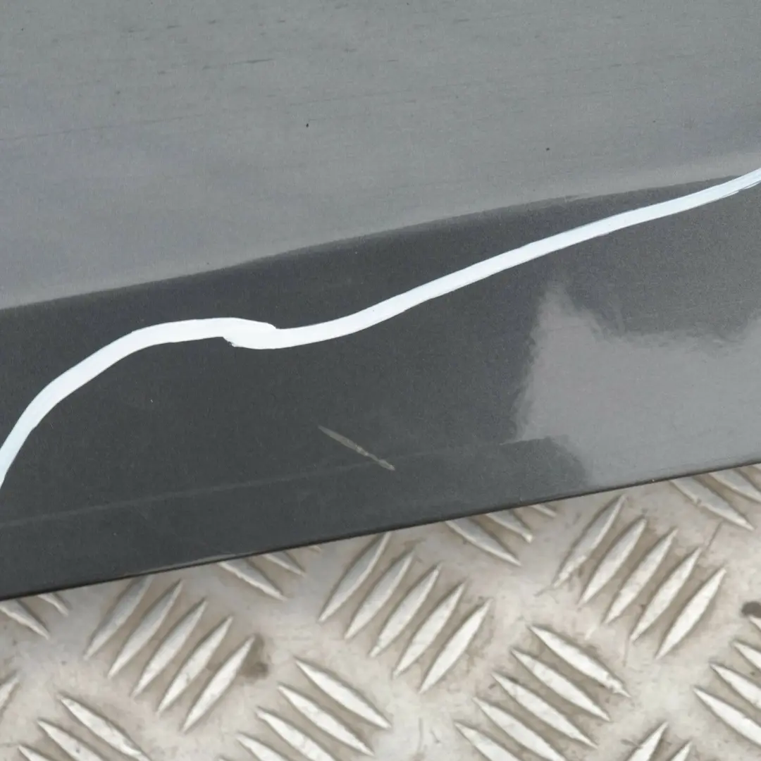 Puerta Trasera Izquierda Sparkling Graphite Metallic - A22 para BMW 14 E87 E87N con número de pieza 7191017 BMW 14 E87 E87N Puerta Trasera Izquierda Sparkling Graphite Metallic - A22 - SKU 7191017-SG14 - Número de pieza 7191017