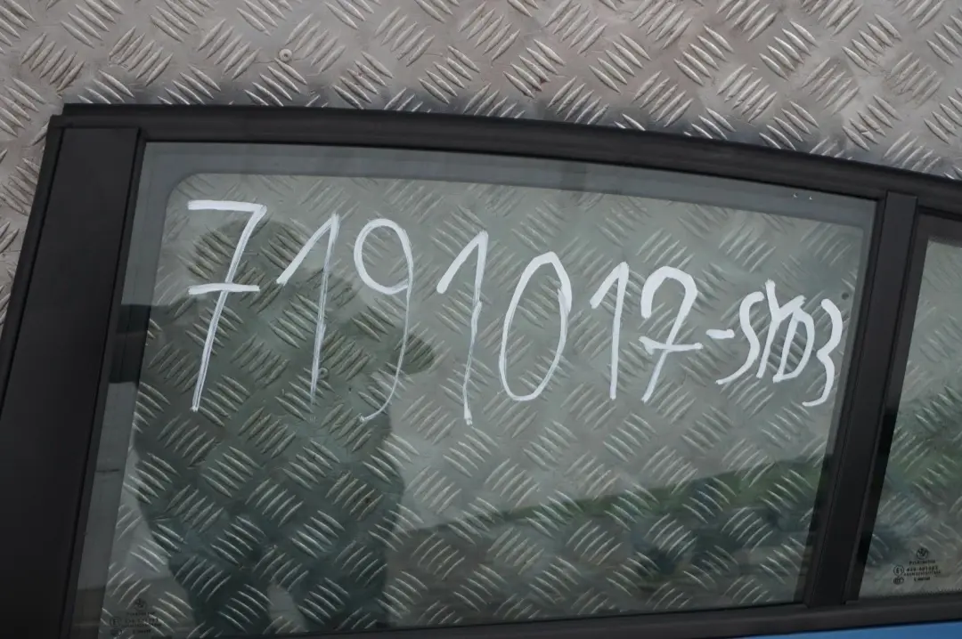 BMW 1 SERIES 3 E87 E87N Door Rear Left N/S Sydneyblau Sydney Blue - A19 - SKU 7191017-SYD3 - Part number 7191017