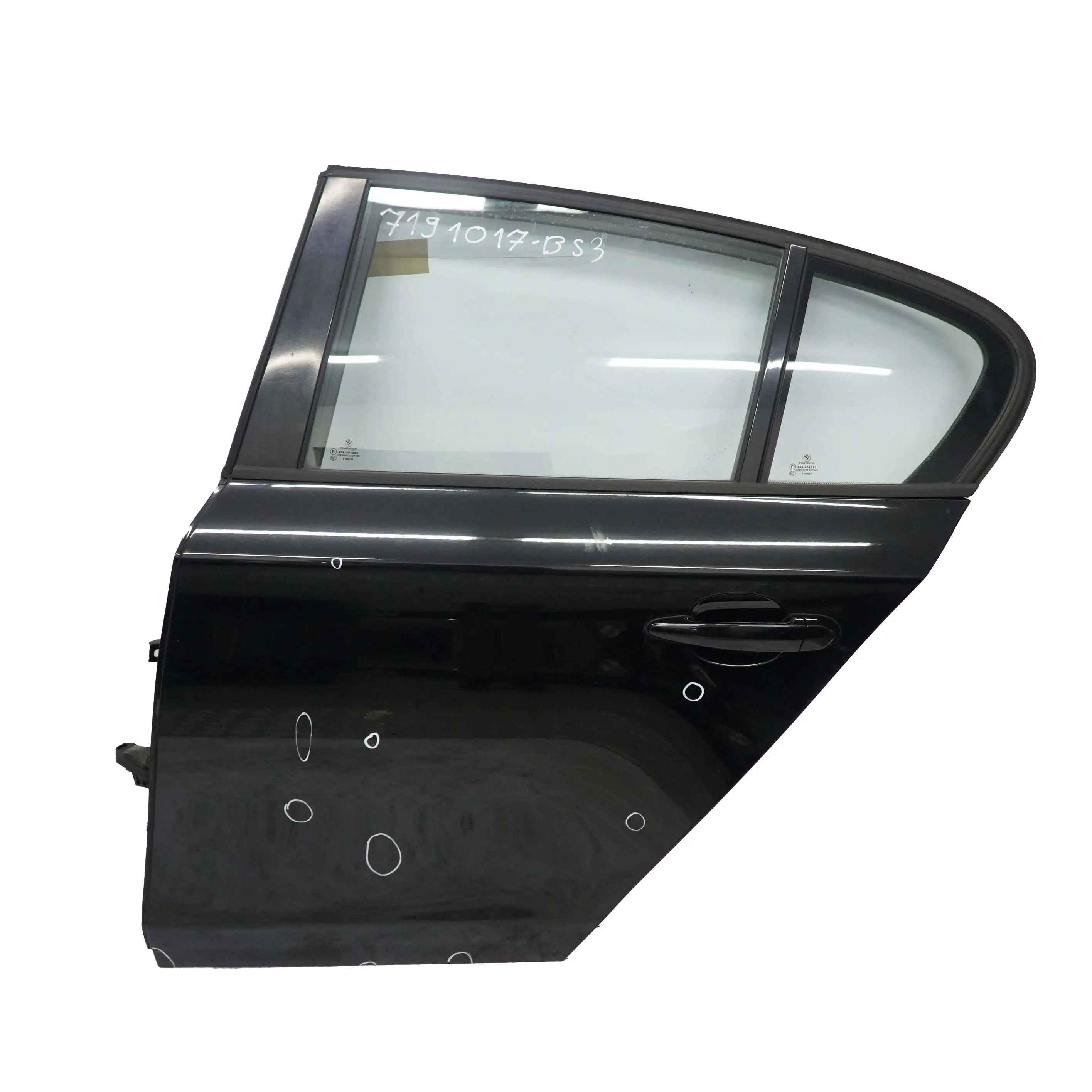 BMW E87 Puerta Trasera Izquierda Panel Revestimiento Zafiro Negro Metalizado 475