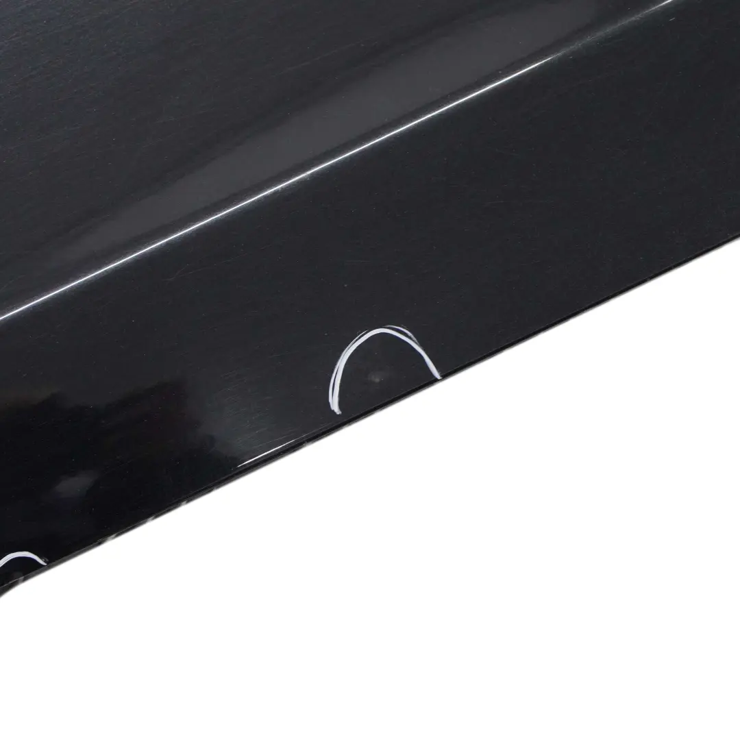 Puerta Trasera Izquierda Panel Revestimiento Zafiro Negro Metalizado 475 para BMW E87 con número de pieza 7191017 BMW E87 Puerta Trasera Izquierda Panel Revestimiento Zafiro Negro Metalizado 475 - SKU 7191017-BS3 - Número de pieza 7191017