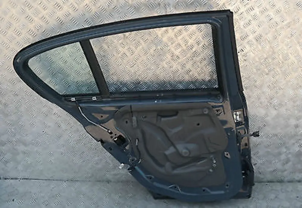 BMW 1 er E87 E87 LCI Fahrerseite Tür hinten links Nautikblau Blau A21 - SKU 7191017-NB - Teilenummer 41527191017