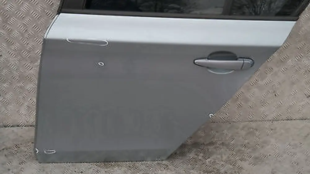 BMW 1 SERIES 4 E87 E87N Door rear left N/S Quarzblau Blau Blue Metallic - A18 - SKU 7191017-QB4 - Part number 41527191017