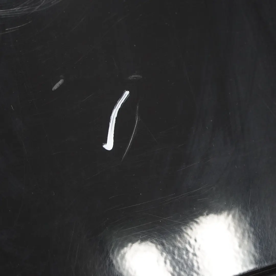 Tür Hinten Links Schwarz 2 - 668 für BMW E87 LCI mit Teilenummer 7191017 BMW E87 LCI Tür Hinten Links Schwarz 2 - 668 - SKU 7191017-SCH3 - Teilenummer 7191017