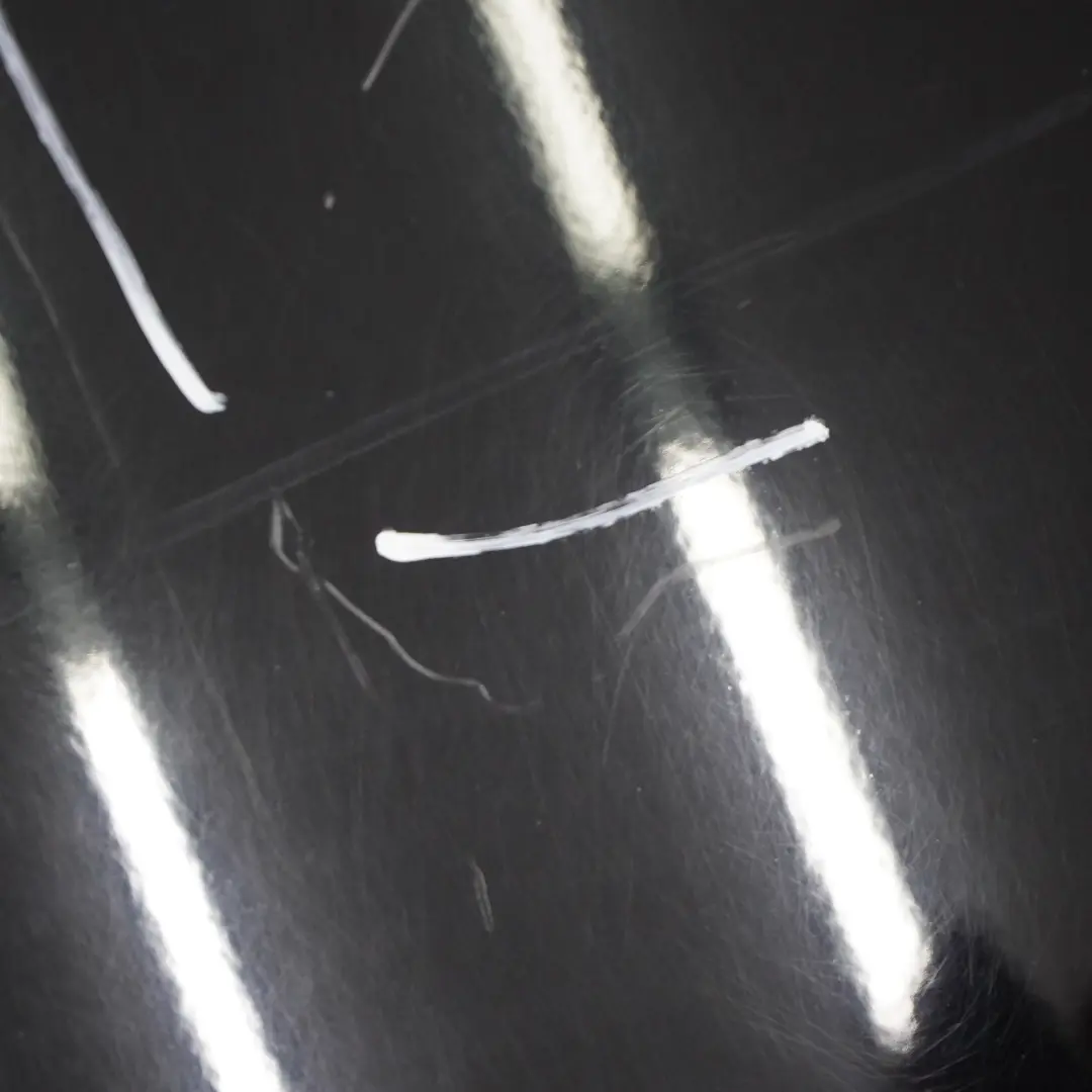 Cote Conducteur Porte Arriere Gauche Noir - 668 pour BMW E87 LCI à propos du numéro de pièce 7191017 BMW E87 LCI Cote Conducteur Porte Arriere Gauche Noir - 668 - SKU 7191017-SCH3 - Numéro de pièce 7191017