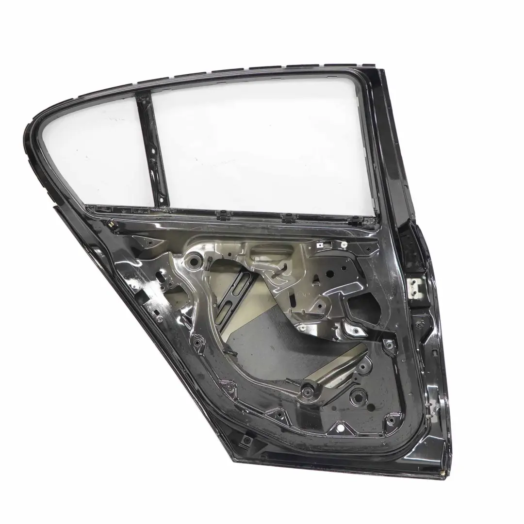 BMW E87 Porta Posteriore Sinistra Pannello di copertura Schwarz 2 Nero - 668 - SKU 7191017-SCH - Numero di parte 7191017