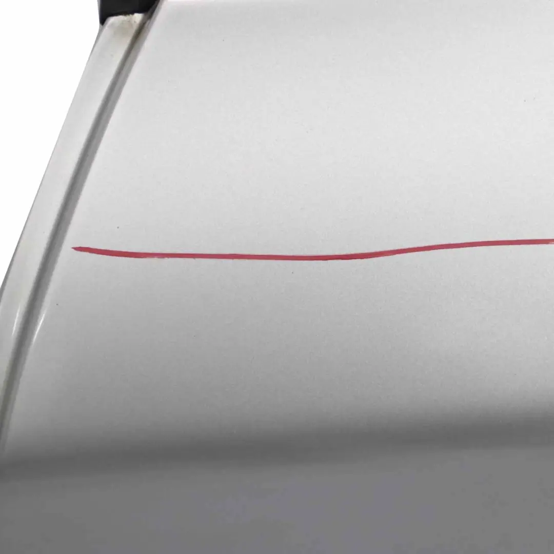 Porta Posteriore Sinistra Titansilber Silber Silver Metallic - 354 per BMW E87 con numero di parte 7191017 BMW E87 Porta Posteriore Sinistra Titansilber Silber Silver Metallic - 354 - SKU 7191017-TS5 - Numero di parte 7191017