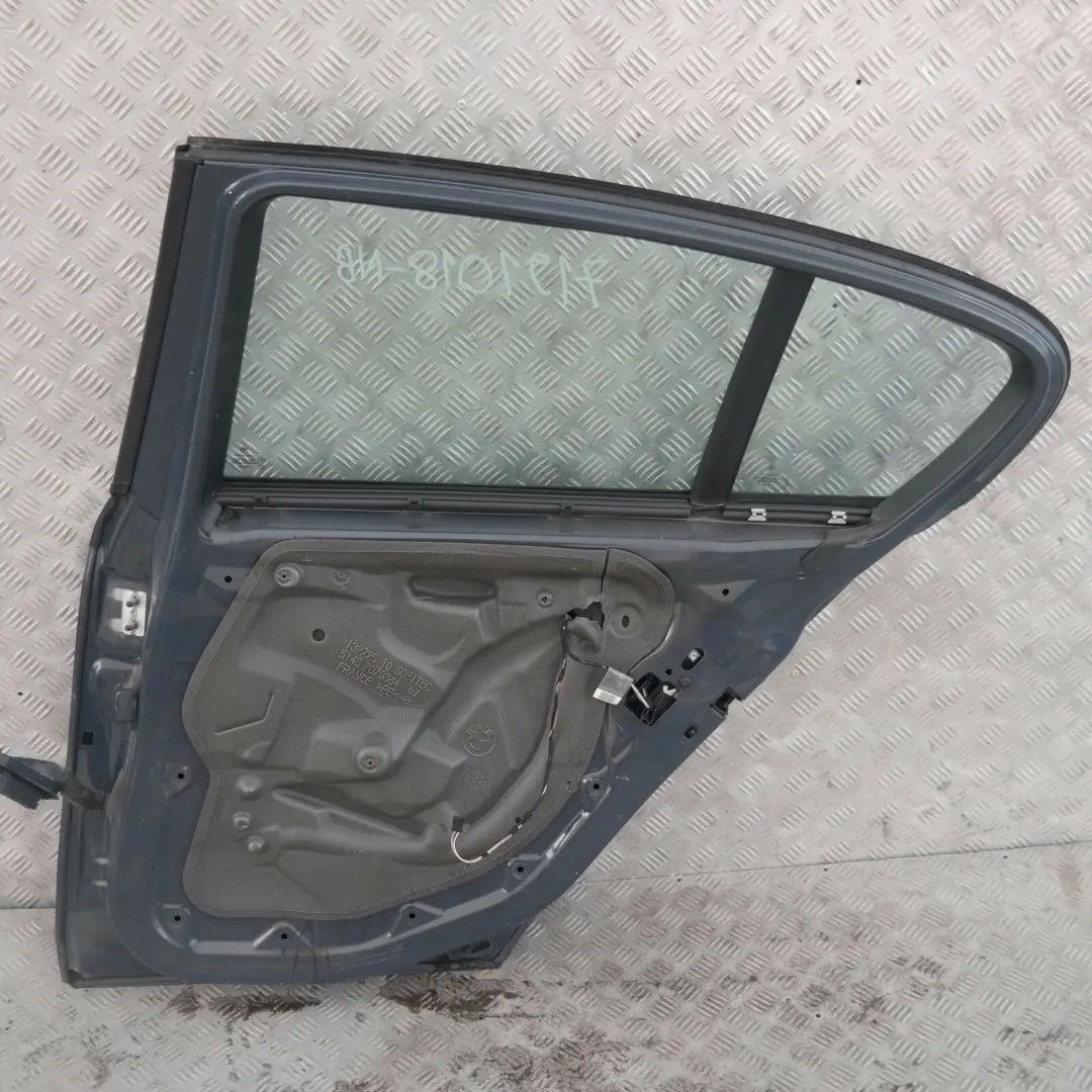 Porta posteriore destra Montegoblau Blu Metallico A51 per BMW E87 con numero di parte 7191018 BMW E87 Porta posteriore destra Montegoblau Blu Metallico A51 - SKU 7191018-NB - Numero di parte 7191018