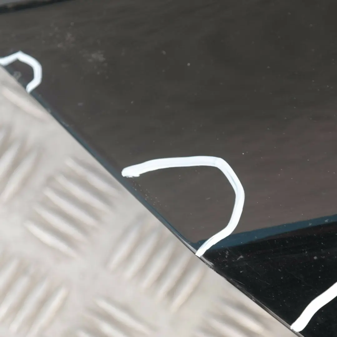 Puerta trasera derecha Schwarz 2 Negro II - 668 para BMW 20 E87 E87N con número de pieza 7191018 BMW 20 E87 E87N Puerta trasera derecha Schwarz 2 Negro II - 668 - SKU 7191018-SCH20 - Número de pieza 7191018