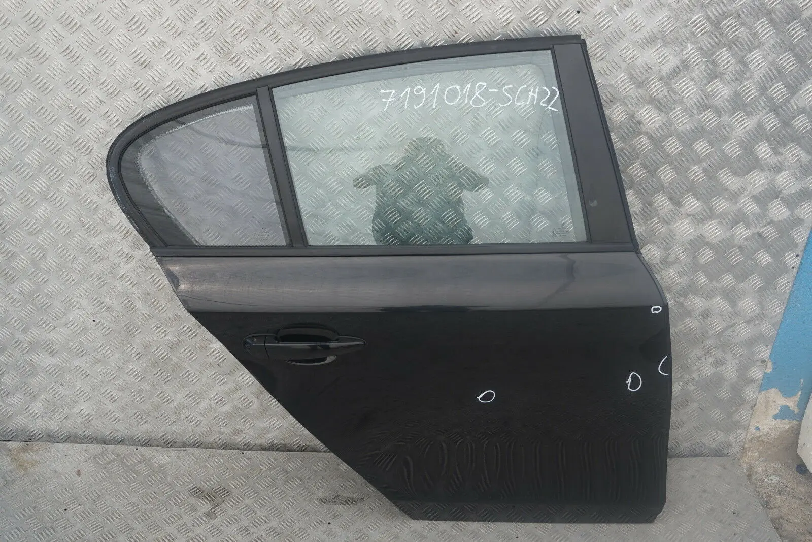 BMW 1 Series 22 E87 E87N Door Rear Right O/S Schwarz 2 Black II - 668