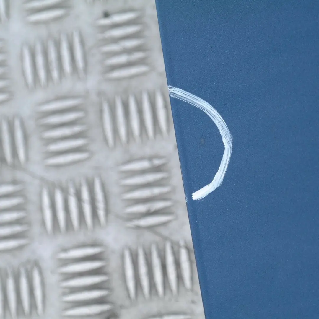 Porta posteriore destra Sydneyblau Blu - A19 per BMW E87 con numero di parte 7191018 BMW E87 Porta posteriore destra Sydneyblau Blu - A19 - SKU 7191018-SYD11 - Numero di parte 7191018