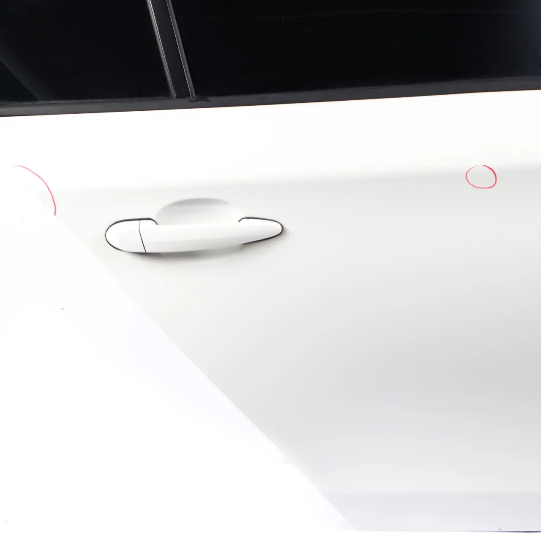 Right Door O/S Alpinweiss 3 Alpine White - 300 to BMW 1 E87 Rear with Part number 7191018 BMW 1 E87 Rear Right Door O/S Alpinweiss 3 Alpine White - 300 - SKU 7191018-AW1 - Part number 7191018