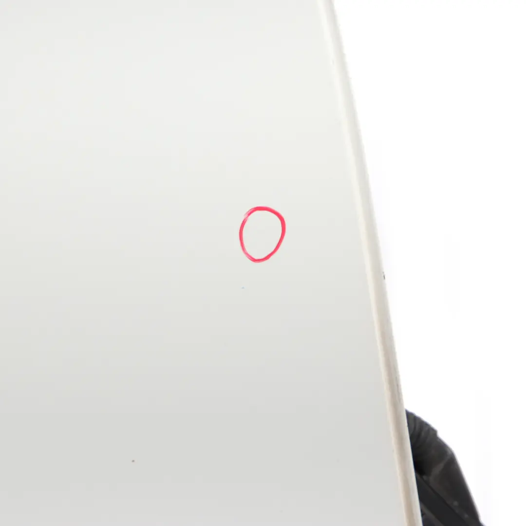 Right Door O/S Alpinweiss 3 Alpine White - 300 to BMW 1 E87 Rear with Part number 7191018 BMW 1 E87 Rear Right Door O/S Alpinweiss 3 Alpine White - 300 - SKU 7191018-AW1 - Part number 7191018