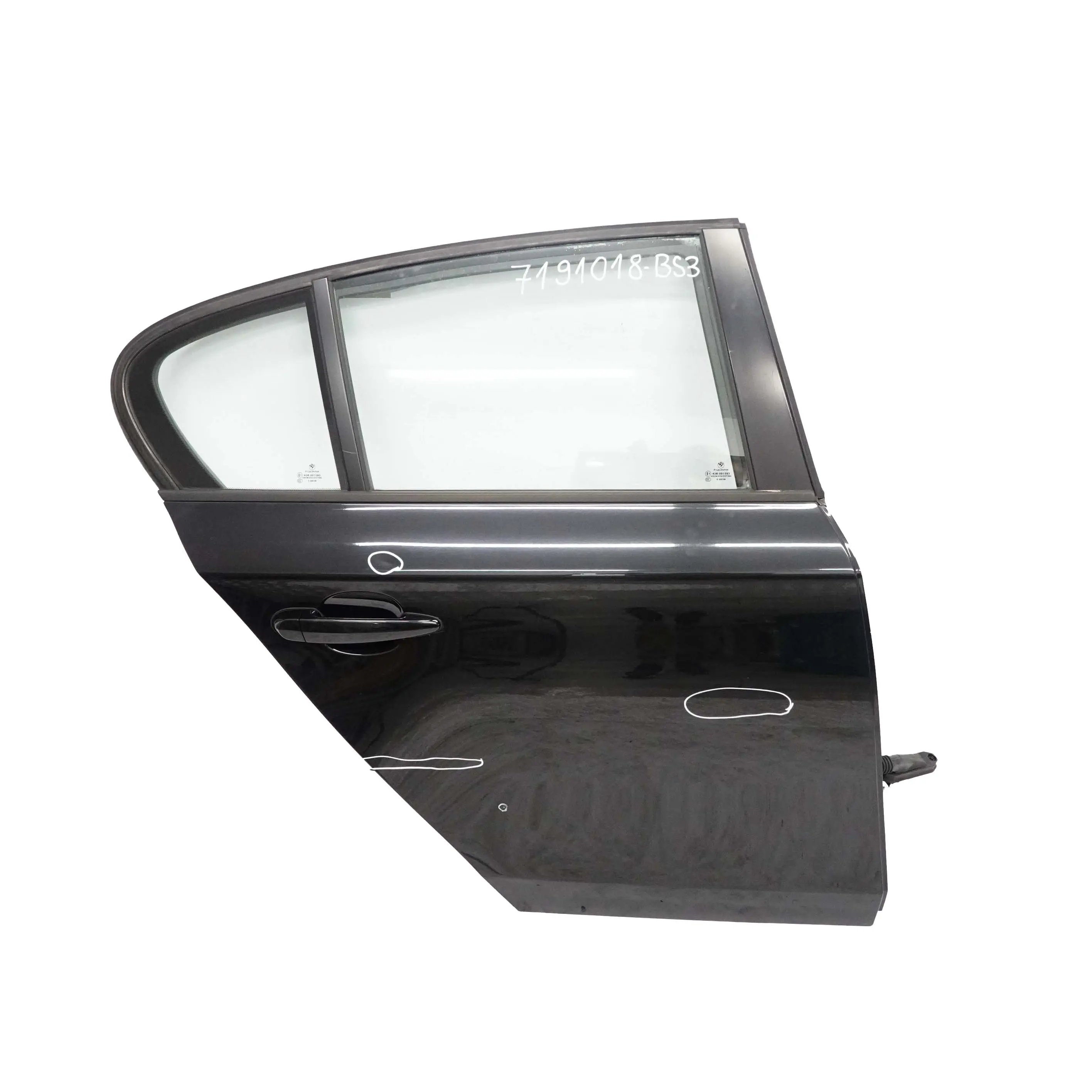 BMW E87 Puerta Trasera Derecha Zafiro Negro Metalizado - 475