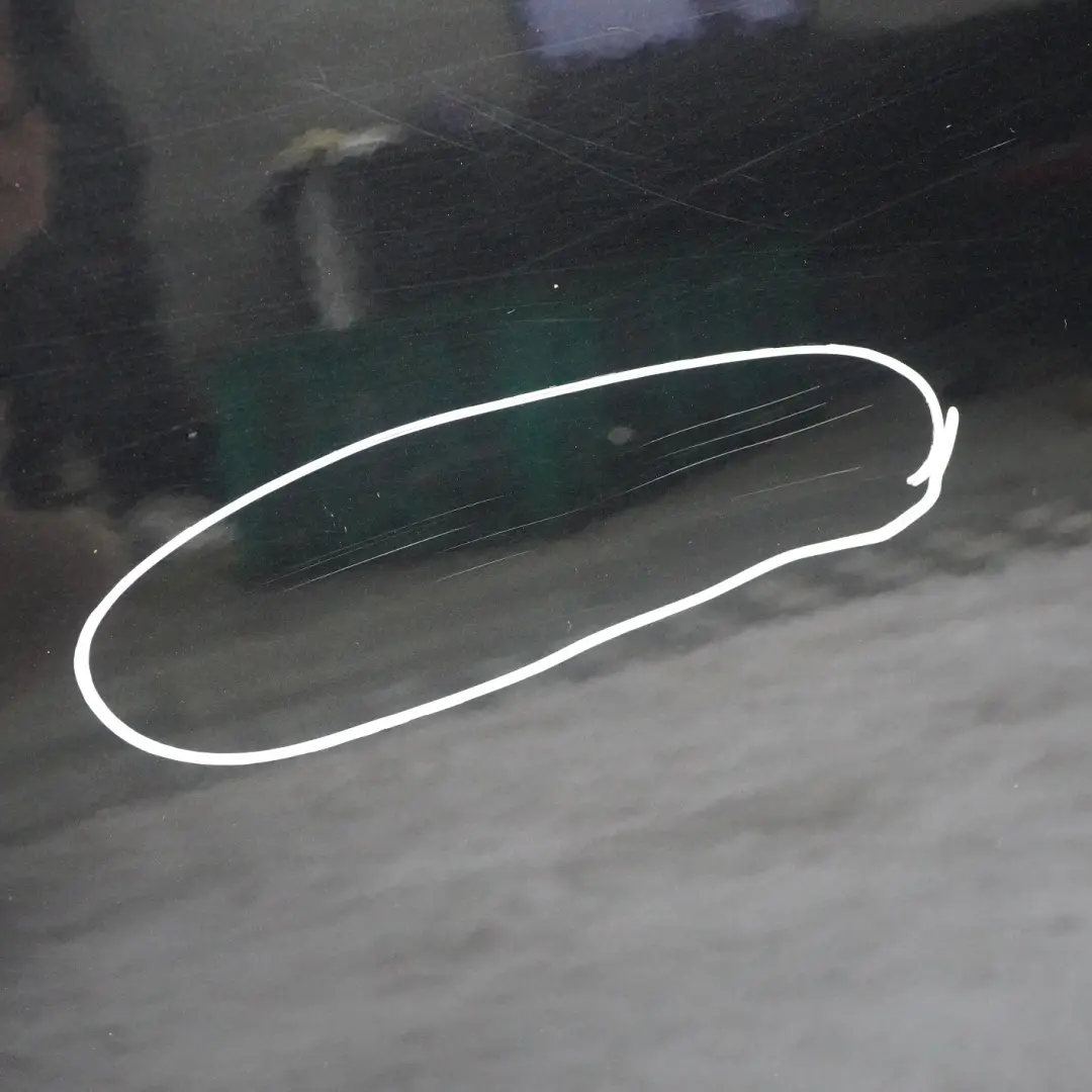 Puerta Trasera Derecha Zafiro Negro Metalizado - 475 para BMW E87 con número de pieza 7191018 BMW E87 Puerta Trasera Derecha Zafiro Negro Metalizado - 475 - SKU 7191018-BS3 - Número de pieza 7191018