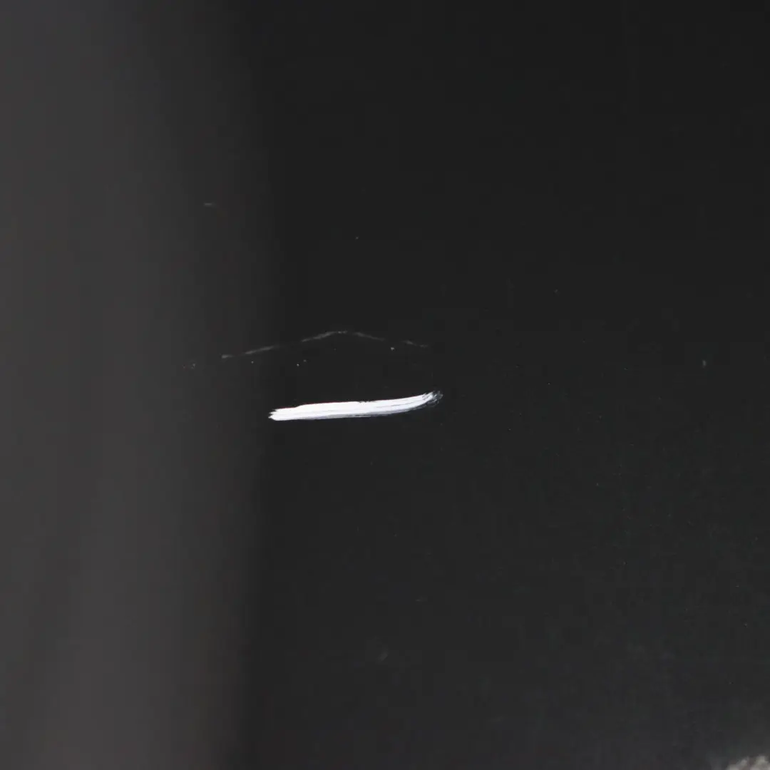 Porta Posteriore Destra Nero Zaffiro Metallico - 475 per BMW E87 con numero di parte 7191018 BMW E87 Porta Posteriore Destra Nero Zaffiro Metallico - 475 - SKU 7191018-BS - Numero di parte 7191018