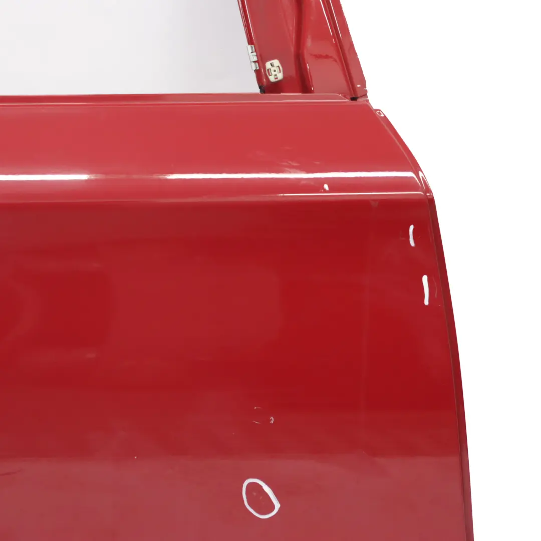 Portiera Posteriore Destra Rosso-Cremisi Karmesin Rosso - A61 per BMW E87 con numero di parte 7191018 BMW E87 Portiera Posteriore Destra Rosso-Cremisi Karmesin Rosso - A61 - SKU 7191018-KAR4 - Numero di parte 7191018