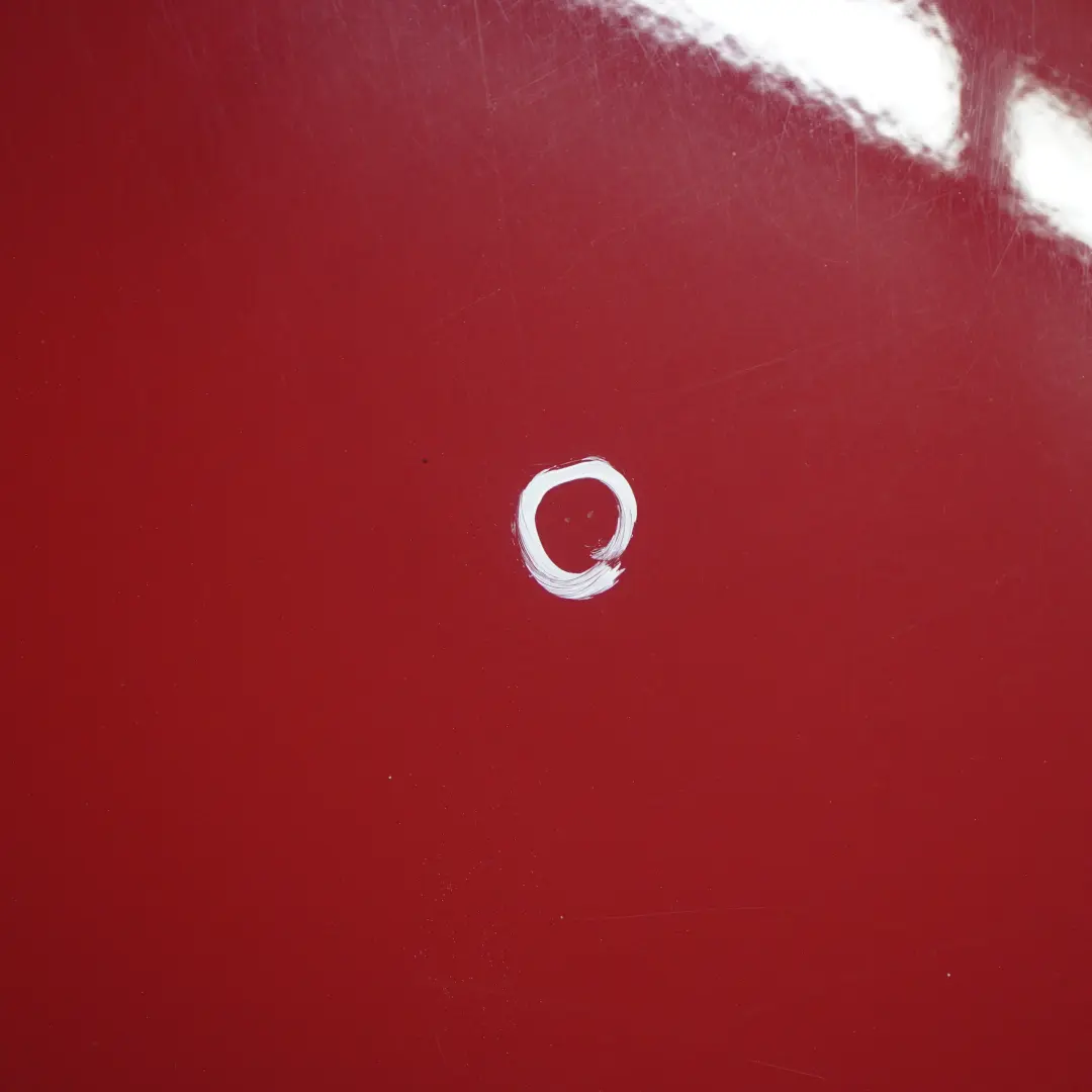 Porta posteriore destra Karmesinrot Rosso Cremisi - A61 per BMW E87 con numero di parte 7191018 BMW E87 Porta posteriore destra Karmesinrot Rosso Cremisi - A61 - SKU 7191018-KAR5 - Numero di parte 7191018