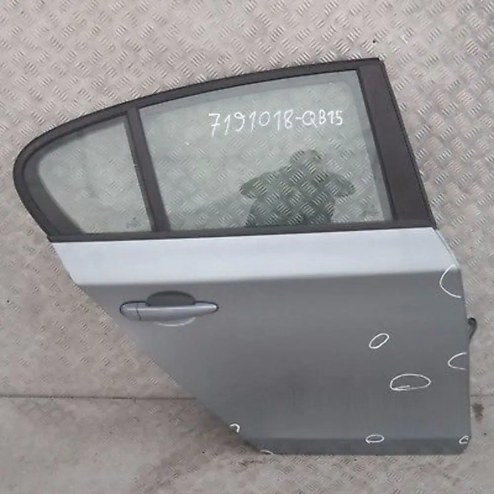 Door rear right O/S Quarzblau Blau Blue Metallic A18 to BMW 1 SERIES 15 E87 E87N with Part number 7191018 BMW 1 SERIES 15 E87 E87N Door rear right O/S Quarzblau Blau Blue Metallic A18 - SKU 7191018-QB15 - Part number 7191018