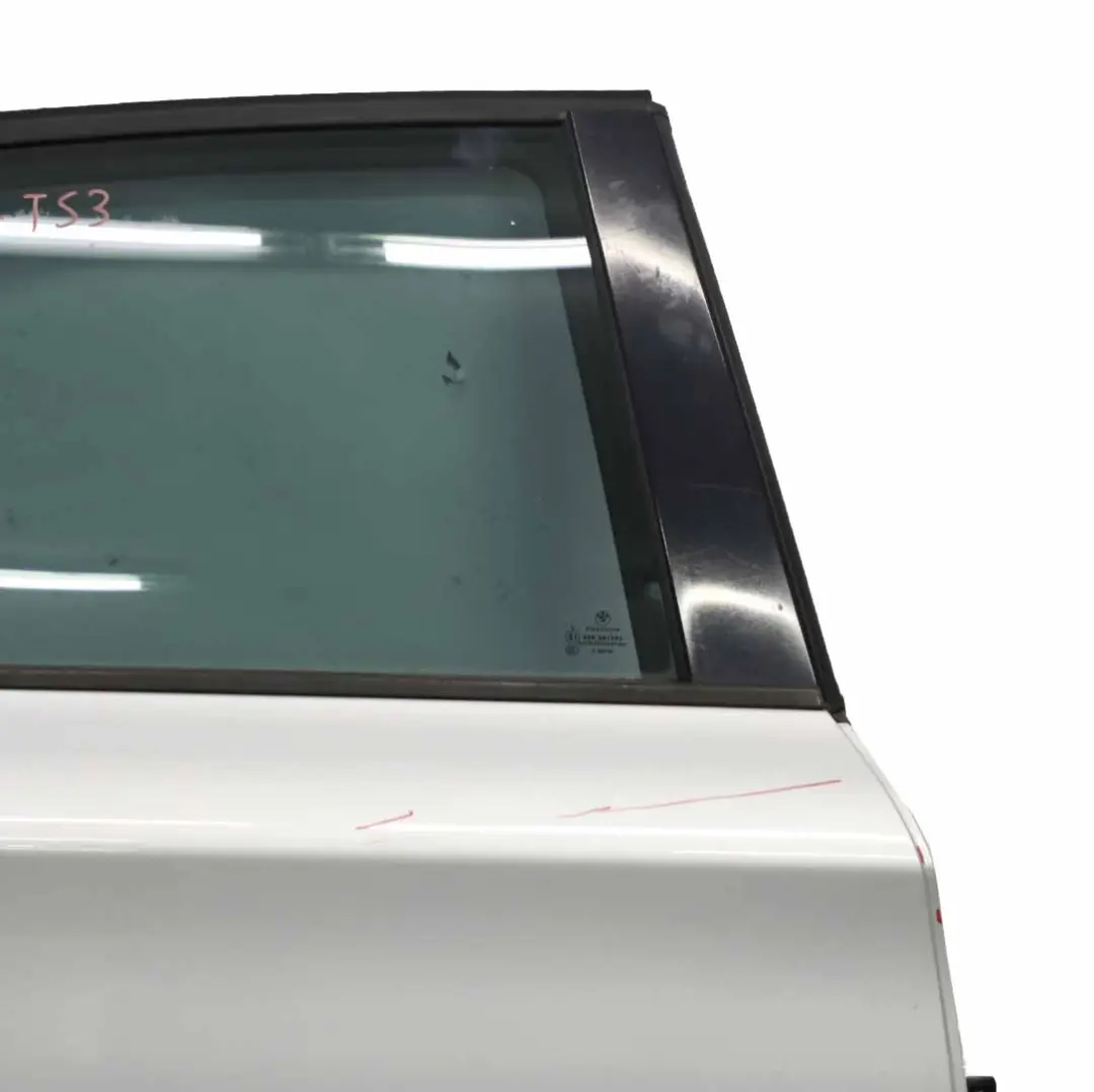 BMW E87 Tür Hinten Rechts Titansilber Titan Silber Metallic - 354 - SKU 7191018-TS3 - Teilenummer 7191018