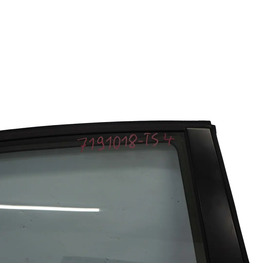 Arriere Droite Argent Titane Argent Metallise 354 pour BMW E87 Porte à propos du numéro de pièce 7191018 BMW E87 Porte Arriere Droite Argent Titane Argent Metallise 354 - SKU 7191018-TS4 - Numéro de pièce 7191018