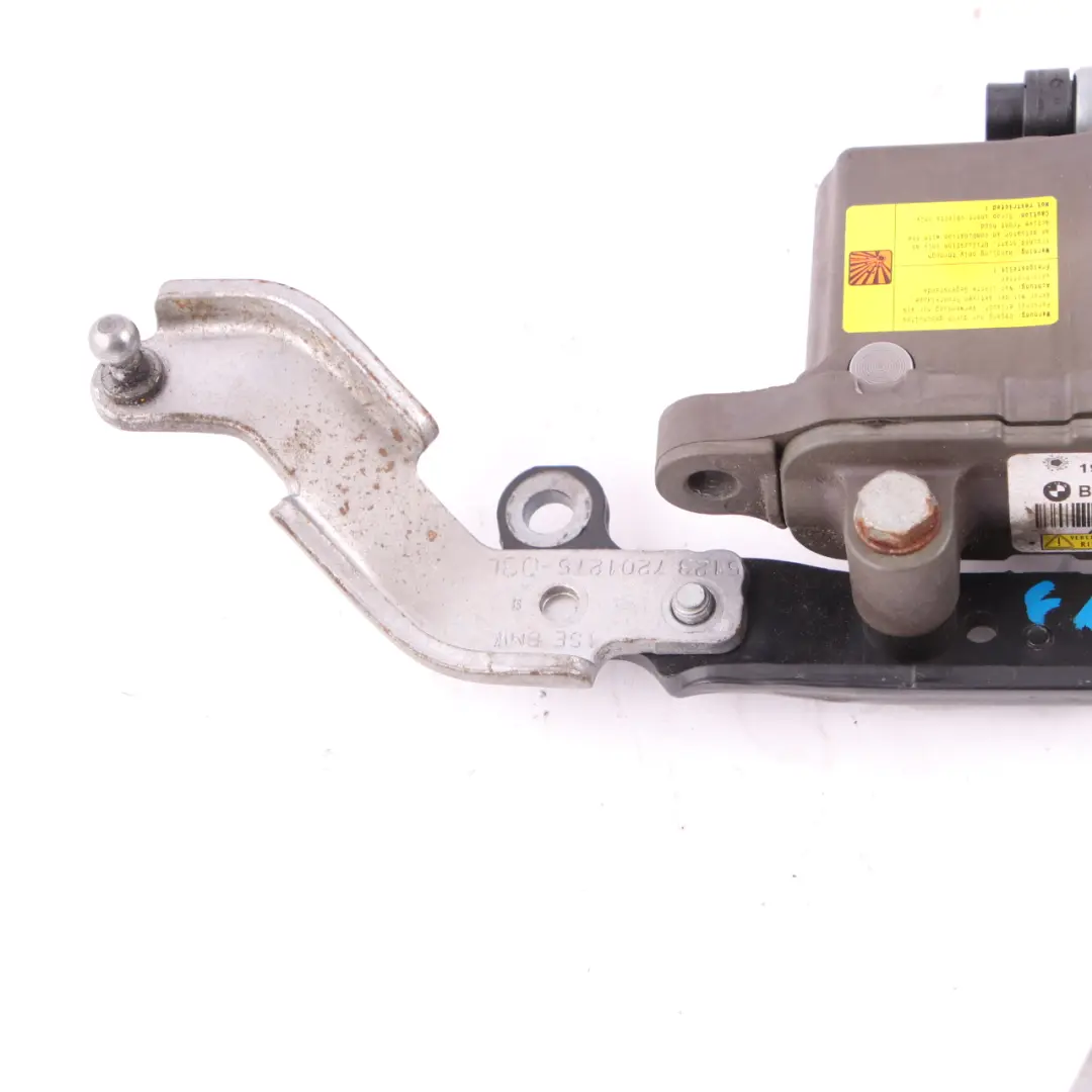 Motorhaubenscharnier Links Betätiger Sophistograu Grau - A90 für BMW F10 F11 mit Teilenummer 7191049 BMW F10 F11 Motorhaubenscharnier Links Betätiger Sophistograu Grau - A90 - SKU 7191049-SOP - Teilenummer 7191049