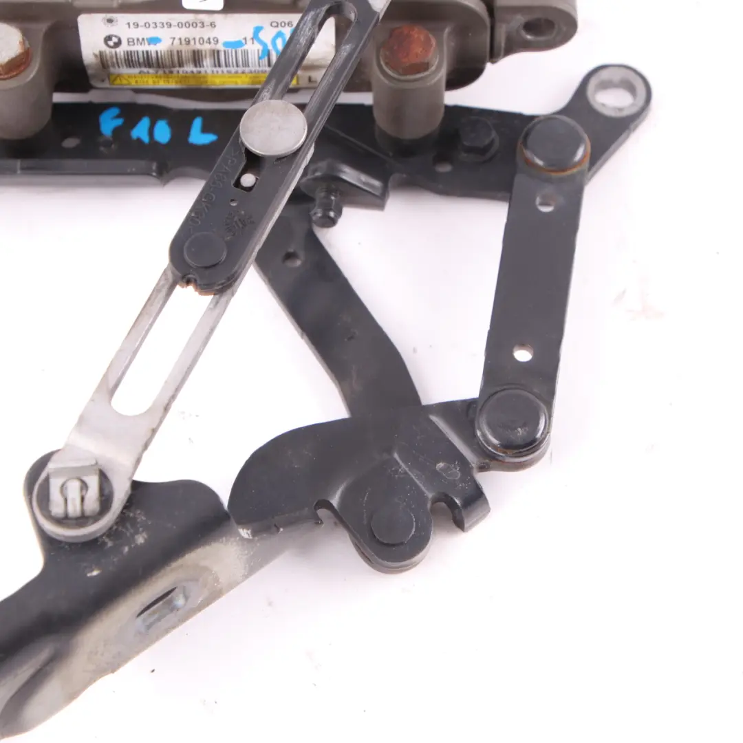Hood Hinge BMW F10 F11 Engine Bonnet Left N/S Actuator Sophistograu Grey - A90 to with Part number 7191049 Hood Hinge BMW F10 F11 Engine Bonnet Left N/S Actuator Sophistograu Grey - A90 - SKU 7191049-SOP - Part number 7191049