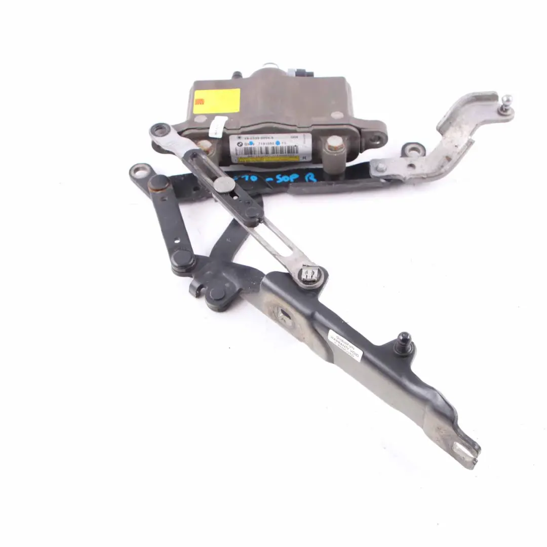 Hood Hinge Right O/S Engine Bonnet Actuator Sophistograu Grey - A90 to BMW F10 F11 with Part number 7191050 BMW F10 F11 Hood Hinge Right O/S Engine Bonnet Actuator Sophistograu Grey - A90 - SKU 7191050-SOP - Part number 7191050