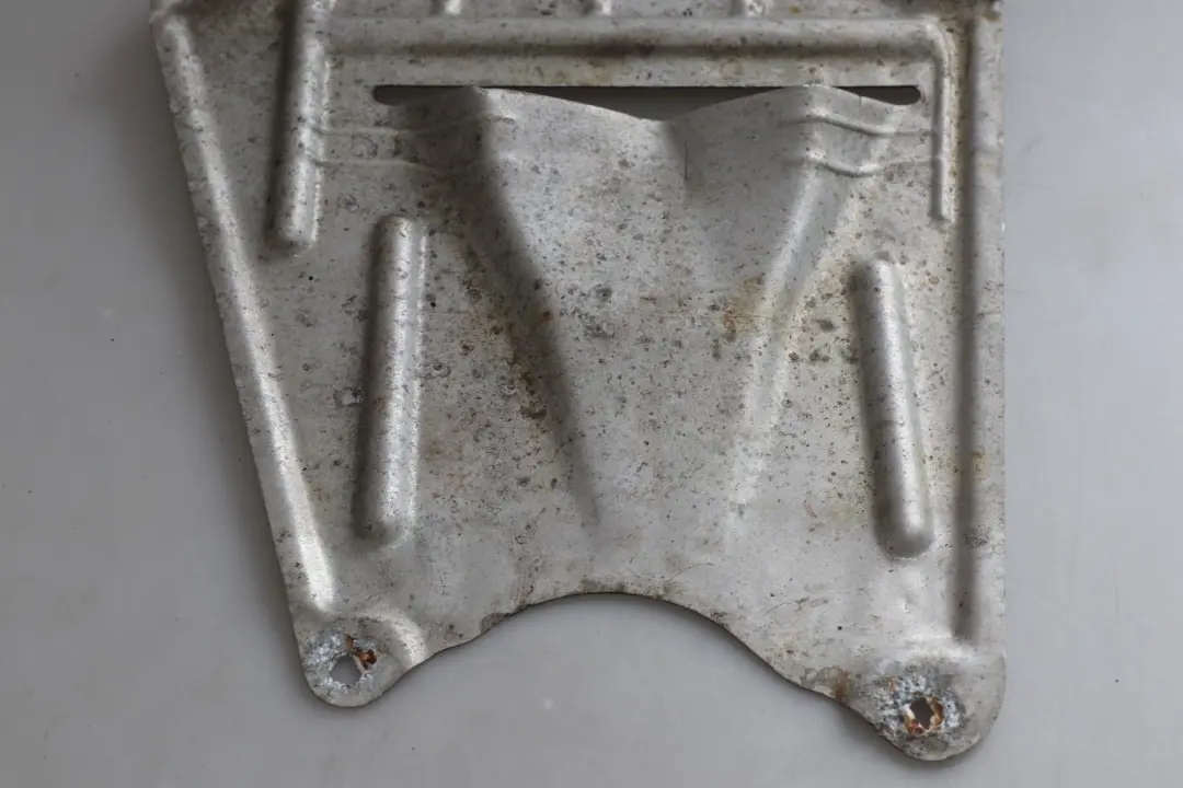 Reihe E89 Wärmeschutzblech Schubstrebenabdeckung 5148 für BMW Z4 mit Teilenummer 7191084 BMW Z4 Reihe E89 Wärmeschutzblech Schubstrebenabdeckung 5148 - SKU 7191084 - Teilenummer 7191084