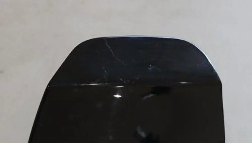 Fill-in Flap Filler Fuel Cover Schwarz 2 to BMW Z4 Series E89 with Part number 7191283 BMW Z4 Series E89 Fill-in Flap Filler Fuel Cover Schwarz 2 - SKU 7191283-SCH - Part number 7191283