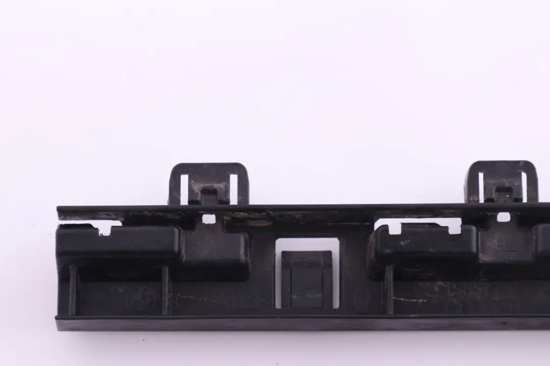 Aufnahme Schweller Hinten Links für BMW Z4 er E89 Roadster Cabrio mit Teilenummer 7192061 BMW Z4 er E89 Roadster Cabrio Aufnahme Schweller Hinten Links - SKU 7192061 - Teilenummer 7192061