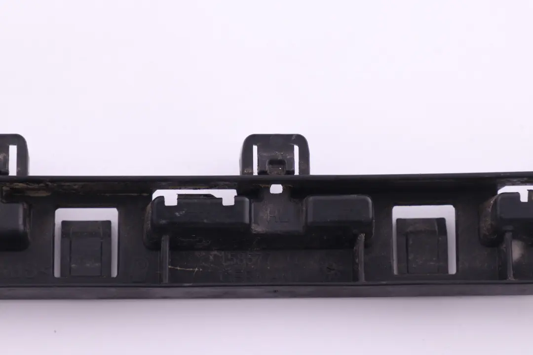 Aufnahme Schweller Hinten Links für BMW Z4 er E89 Roadster Cabrio mit Teilenummer 7192061 BMW Z4 er E89 Roadster Cabrio Aufnahme Schweller Hinten Links - SKU 7192061 - Teilenummer 7192061