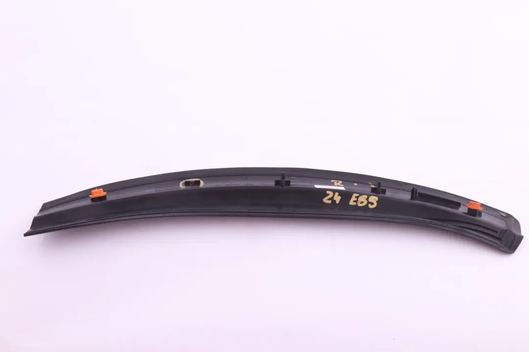 Tapa Tira Entrada Interior Derecha Negro Schwarz para BMW Serie Z4 E89 con número de pieza 7192286 BMW Serie Z4 E89 Tapa Tira Entrada Interior Derecha Negro Schwarz - SKU 7192286 - Número de pieza 7192286