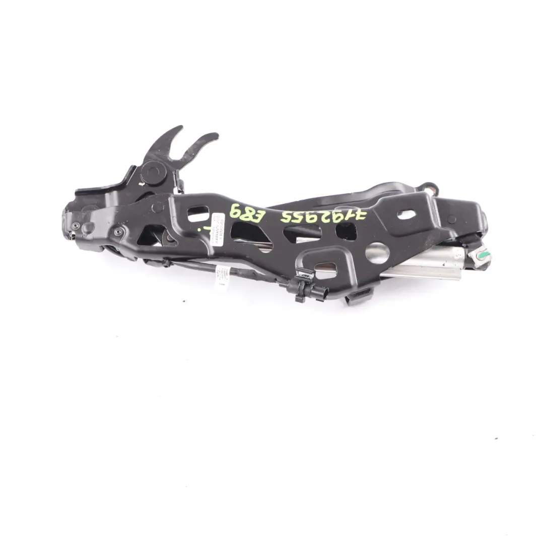 toit escamotable toit rigide coupleur gauche pour BMW Z4 E89 Cabriolet à propos du numéro de pièce 7192955 BMW Z4 E89 Cabriolet toit escamotable toit rigide coupleur gauche - SKU 7192955 - Numéro de pièce 7192955